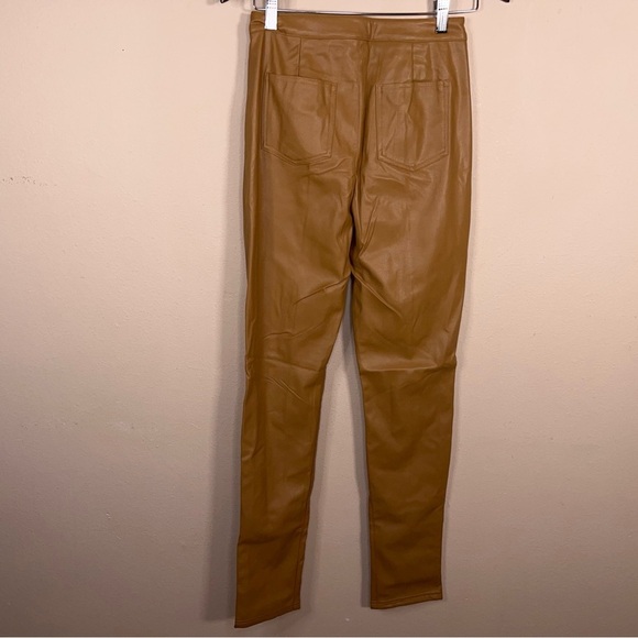 New Medium Fitted Forever 21 Tan Brown Faux Leather Pants Stretch Vegan NWT - Picture 5 of 15